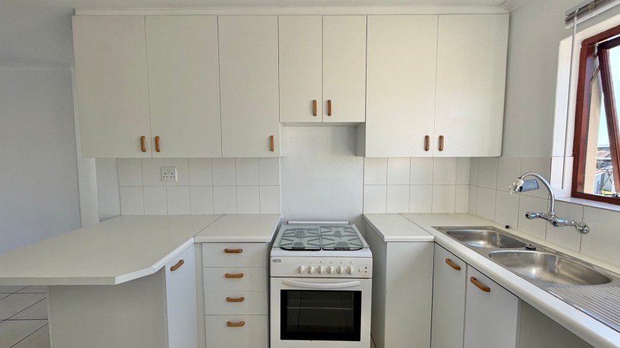 2 Bedroom Property for Sale in Greenways Golf Estate Western Cape
